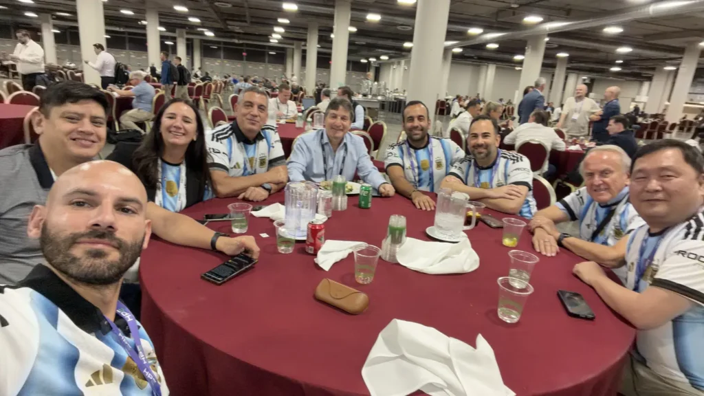 Equipo de Procom IT Solutions en HPE Discover Las Vegas 2026 (foto 8)